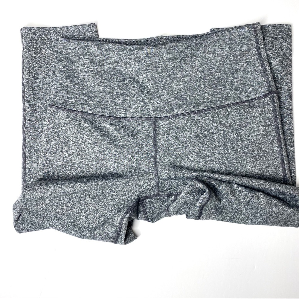 Zella Gray Cropped Leggings NWOT - Picture 4 of 6